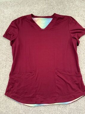 Beyond scrubs cozy medium top